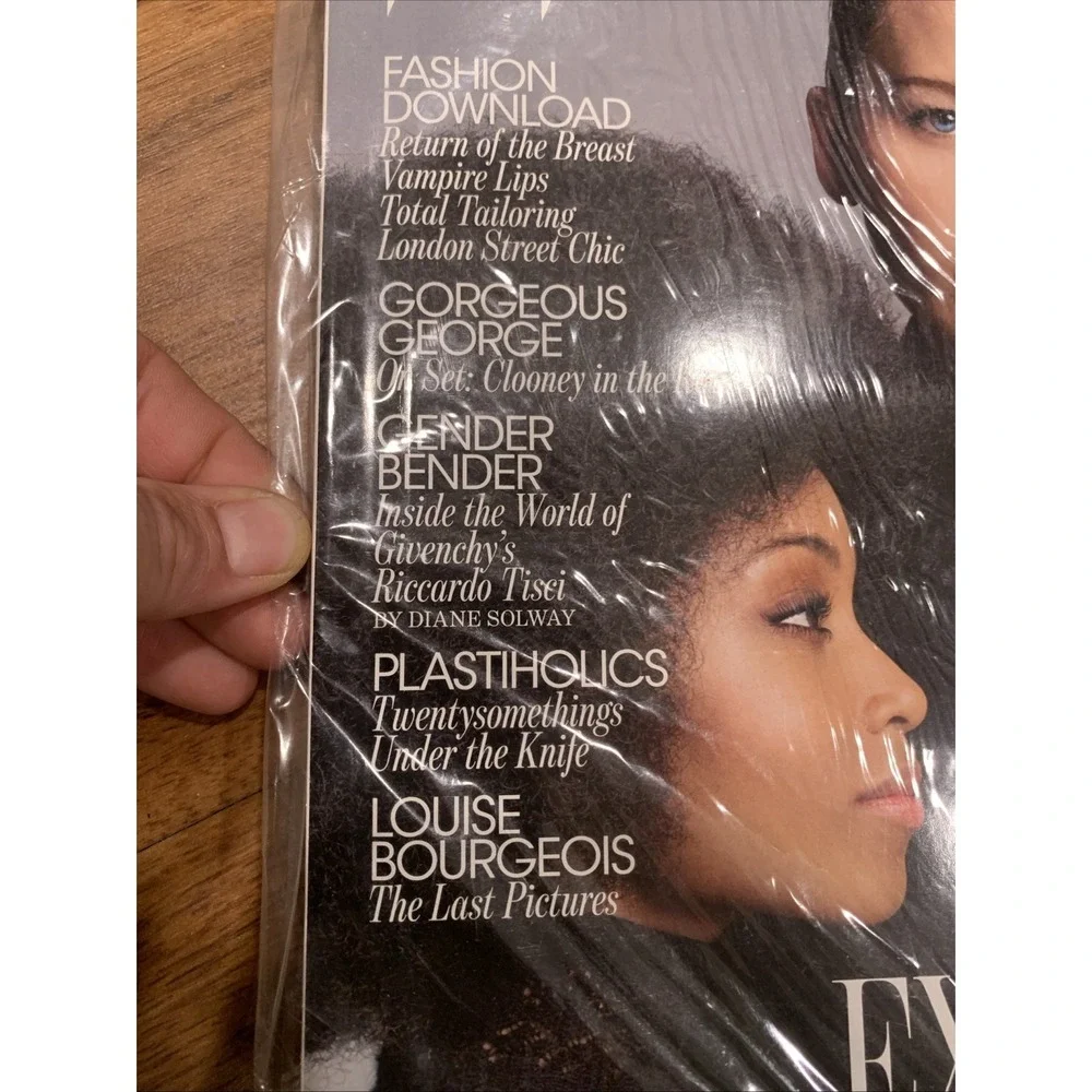 N/A product magazine